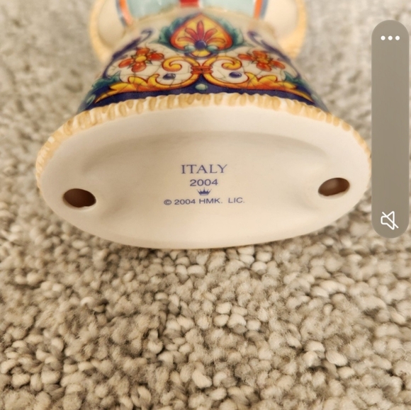 Keepsake Ornament Santa's from Around the World Italy 2004 - Picture 4 of 5